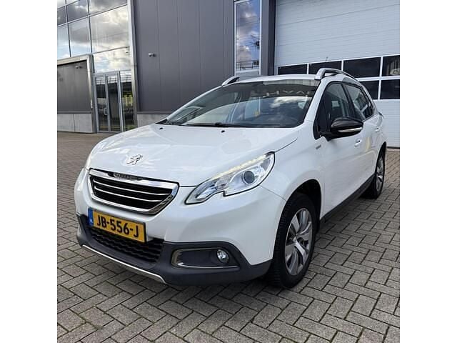 Wit Gebruikt 2016 Peugeot 2008 Allure SUV | € 6.500 (Goede deal) - Afbeelding 1/4