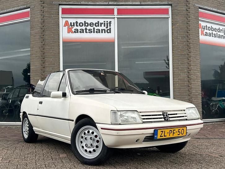 Occasion Peugeot 205 79 PK (58 kW) 1988 Cabriolet