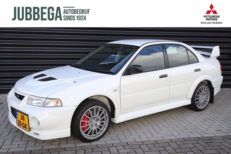 Scotia white Gebruikt 1999 Mitsubishi Lancer Sedan | € 95.727 - Afbeelding 1/4