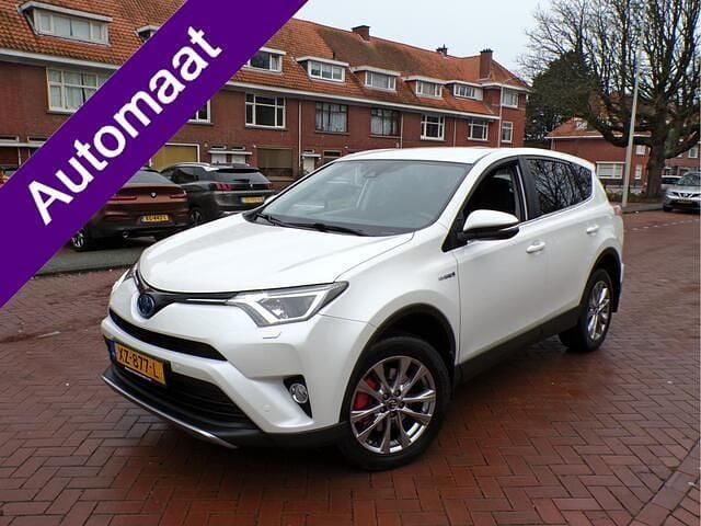 Wit Gebruikt 2017 Toyota RAV4 SUV | € 22.944 (Eerlijke prijs) - Afbeelding 1/4