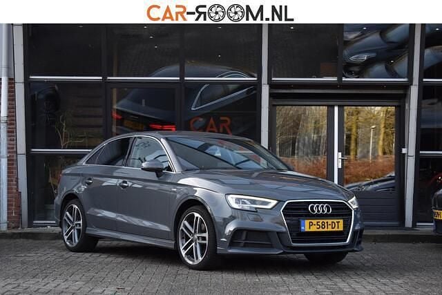 Occasion Audi A3 S-Line 150 PK (110 kW) 2019 Grijs (metallic) Sedan