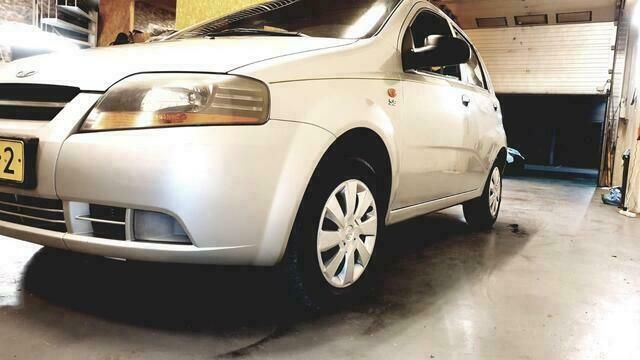 Occasion Chevrolet Kalos 83 PK (61 kW) 2003 Grijs Hatchback