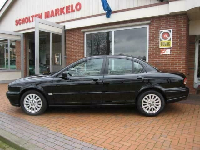 Zwart Gebruikt 2005 Jaguar X-type Sedan | € 6.750 (Duur) - Afbeelding 1/4
