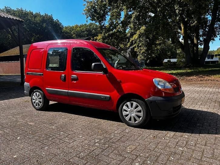 Gebruikt 2004 Renault Kangoo | € 4.250 (Eerlijke prijs) - Afbeelding 1/4