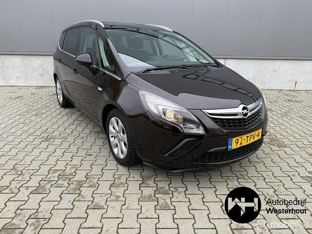 Bruin Occasion 2012 Opel Zafira Tourer Edition MPV | € 6.595 (Goede deal) - Afbeelding 1/4