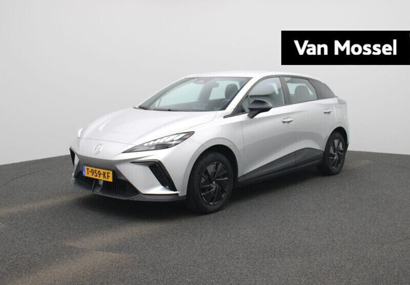 Grijs Gebruikt 2023 MG MG4 EV Hatchback | € 19.995 (Eerlijke prijs) - Afbeelding 1/3