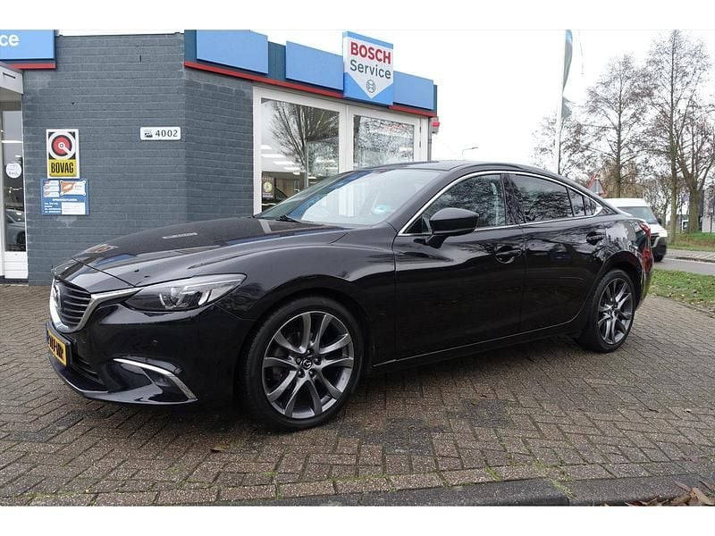 Zwart Gebruikt 2017 Mazda 6 Sedan | € 15.850 (Eerlijke prijs) - Afbeelding 1/4