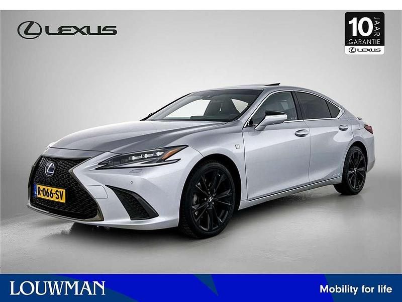 Grijs Gebruikt 2022 Lexus ES300 Sport Line Sedan | € 47.950 - Afbeelding 1/3