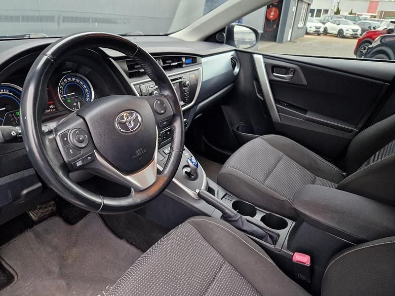 Occasion Toyota Auris Hybrid 99 PK (72 kW) 2013 Bruin (metallic) Hatchback
