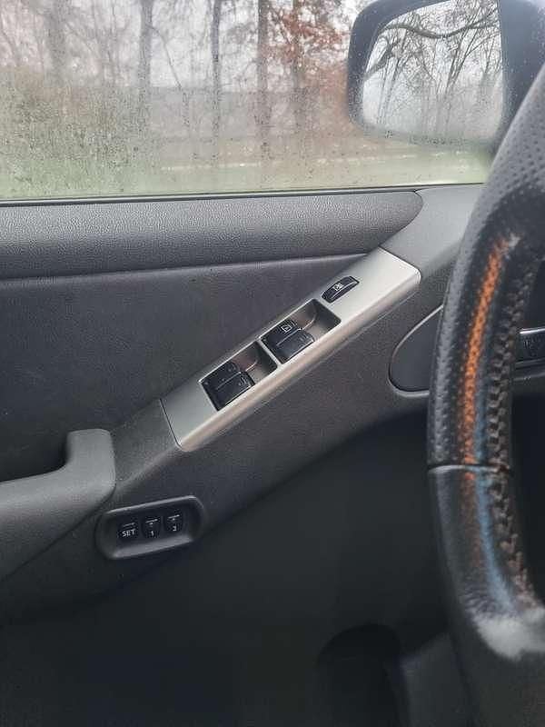 Blauw Gebruikt 2005 Nissan Pathfinder SUV | € 5.000 - Afbeelding 1/4