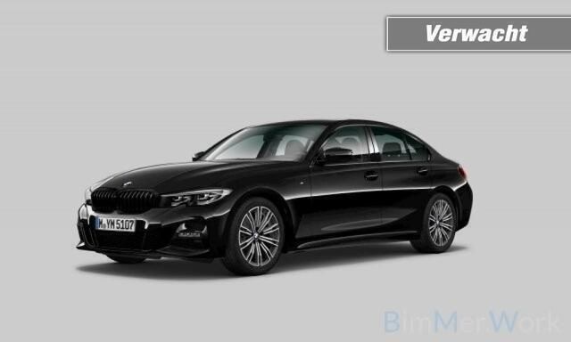 Zwart, metallic lak Gebruikt 2019 BMW 320 M Sport Sedan | € 25.750 (Eerlijke prijs) - Afbeelding 1/4