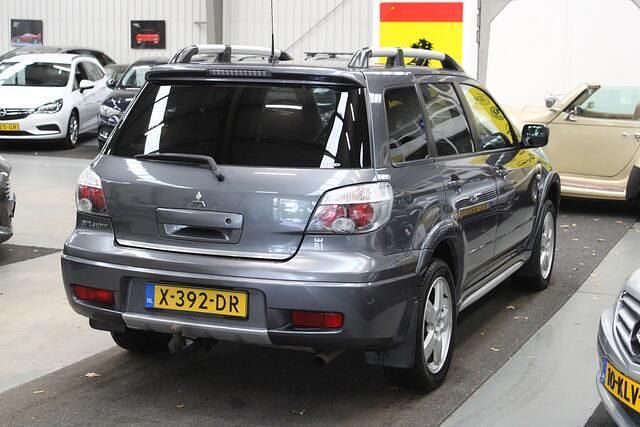 Occasion Mitsubishi Outlander 161 PK (118 kW) 2006 Grijs SUV