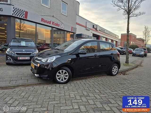 Zwart Gebruikt 2018 Hyundai i10 Comfort Hatchback | € 10.950 (Eerlijke prijs) - Afbeelding 1/4