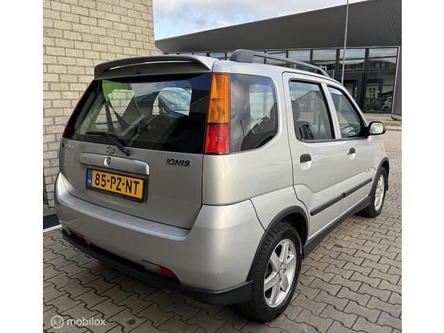 Occasion Suzuki Ignis GLX 99 PK (72 kW) 2005 Grijs Hatchback