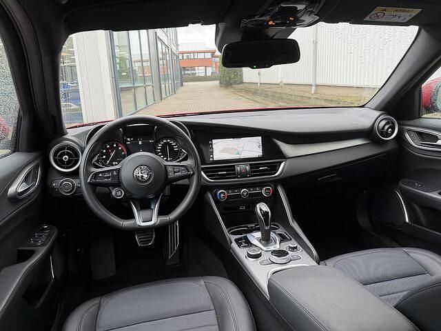 Occasion Alfa Romeo Giulia Sprint 202 PK (148 kW) 2022 Rood Sedan