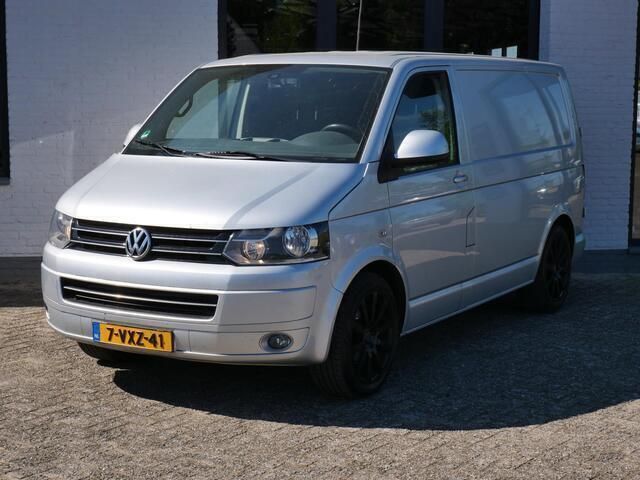 Grijs Gebruikt 2012 VW T5 Trendline Van | € 6.950 (Super prijs) - Afbeelding 1/4