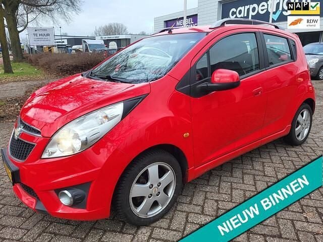 Occasion Chevrolet Spark LT 82 PK (60 kW) 2010 Rood Hatchback