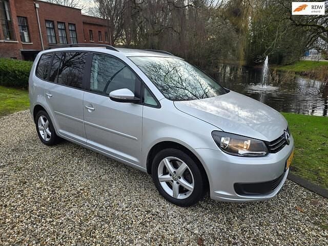 Grijs Occasion 2014 VW Touran Comfortline MPV | € 9.950 (Goede deal) - Afbeelding 1/4
