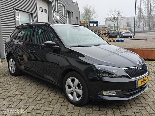 Occasion Skoda Fabia Joy 90 PK (66 kW) 2017 Zwart Stationwagen