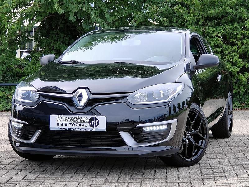 Zwart Gebruikt 2014 Renault Mégane GT Line GT-Line Coupé | € 7.950 (Eerlijke prijs) - Afbeelding 1/4