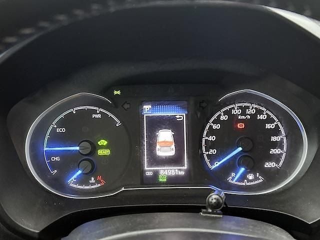 Occasion Toyota Yaris Hybrid 116 PK (85 kW) 2018 Wit Hatchback