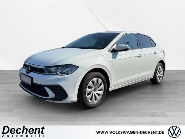 Wit Gebruikt 2024 VW Polo Life Hatchback | € 21.651 (Iets duurder) - Afbeelding 1/4