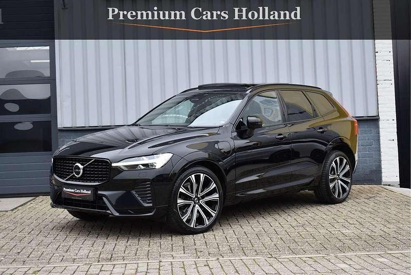Zwart Gebruikt 2022 Volvo XC60 R-Design SUV | € 39.950 (Goede deal) - Afbeelding 1/4