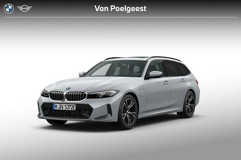 Nieuw BMW 330e M Sport 292 PK (214 kW) 2026 Brooklyn grau Stationwagen