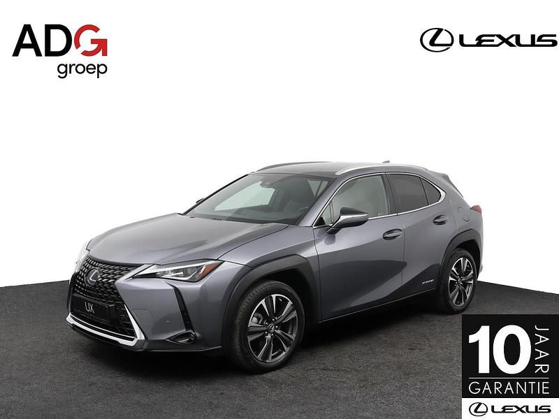 Grijs Gebruikt 2019 Lexus UX 250h Business Edition SUV | € 24.400 (Eerlijke prijs) - Afbeelding 1/4