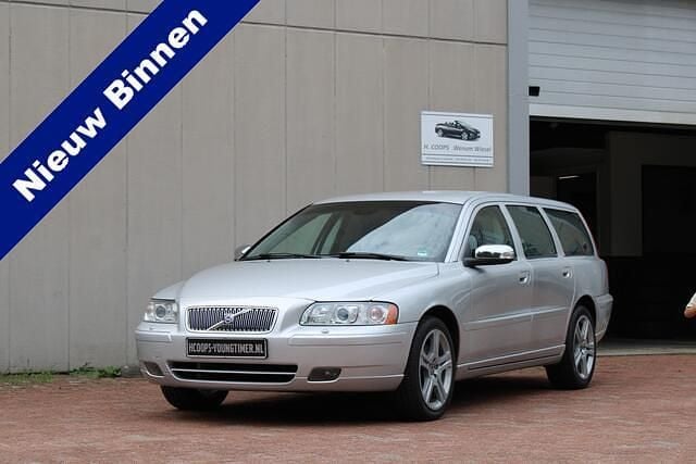 Zilver Occasion 2007 Volvo V70 Stationwagen | € 13.950 - Afbeelding 1/4