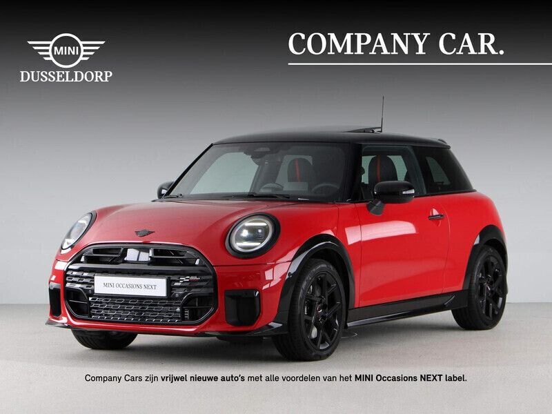 Zwart, metallic lak Gebruikt 2024 Mini John Cooper Works Hatchback | € 33.950 - Afbeelding 1/4