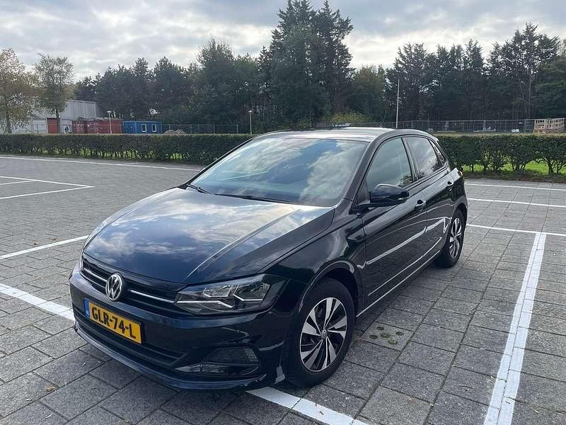 Zwart Gebruikt 2020 VW Polo Highline Hatchback | € 18.500 (Eerlijke prijs) - Afbeelding 1/4
