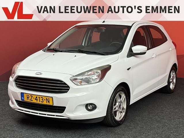 Wit Gebruikt 2018 Ford Ka Trend Hatchback | € 6.748 (Eerlijke prijs) - Afbeelding 1/4