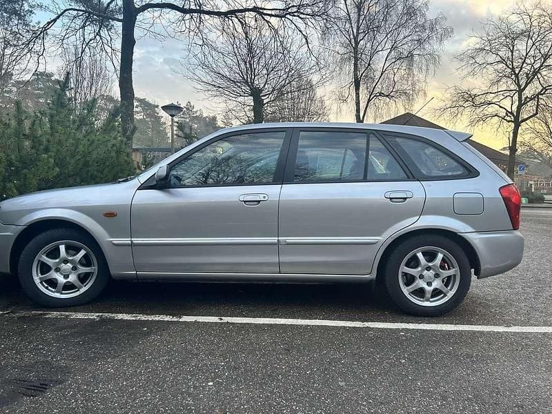 Occasion Mazda 323F Touring 95 PK (69 kW) 2003 Sedan