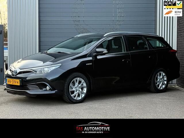 Zwart (metallic) Occasion 2015 Toyota Auris Touring Sports Stationwagen | € 10.950 (Goede deal) - Afbeelding 1/4