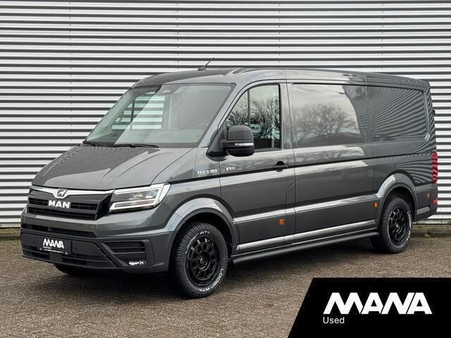 Grijs Nieuw 2024 MAN TGE Van | € 59.900 (Duur) - Afbeelding 1/4