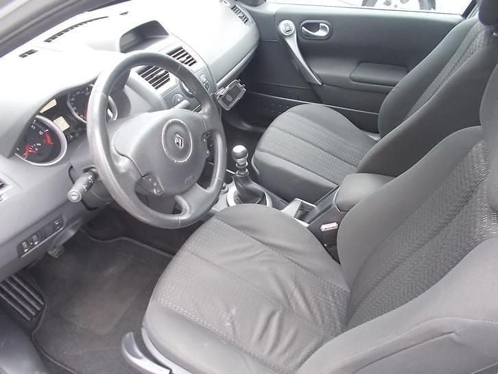 Occasion Renault Mégane II 135 PK (99 kW) 2006