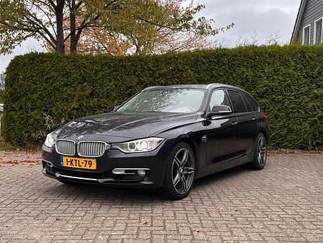 Gebruikt 2013 BMW 330 Stationwagen | € 11.249 - Afbeelding 1/4