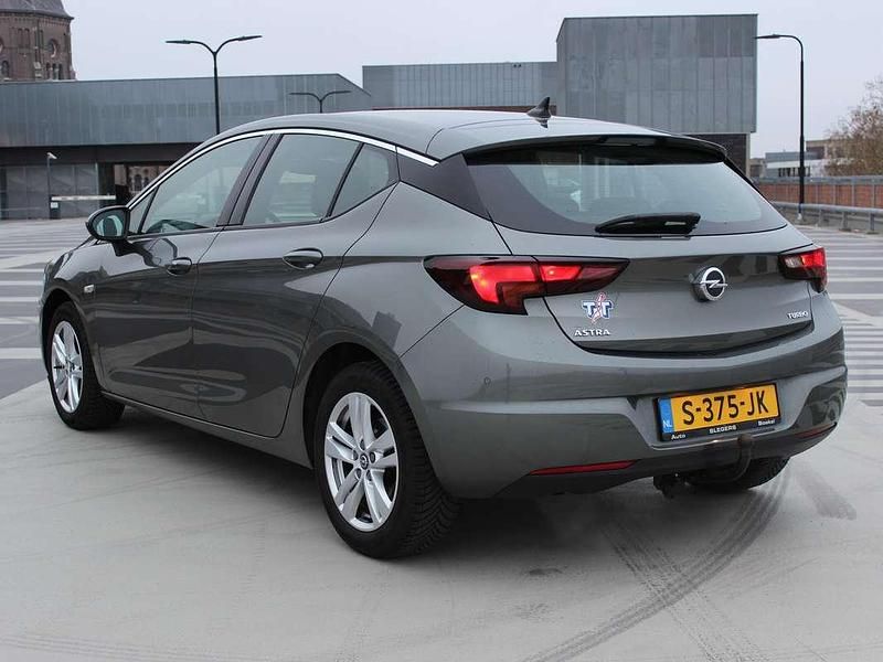 Occasion Opel Astra S 125 PK (91 kW) 2018 Zilver Hatchback