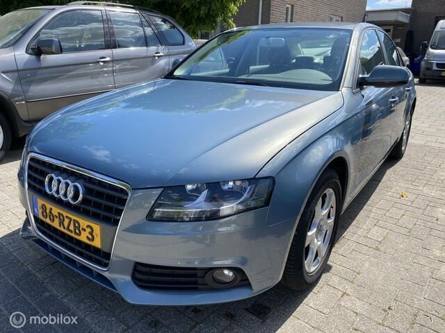 Blauw Gebruikt 2011 Audi A4 Proline Sedan | € 4.495 - Afbeelding 1/4