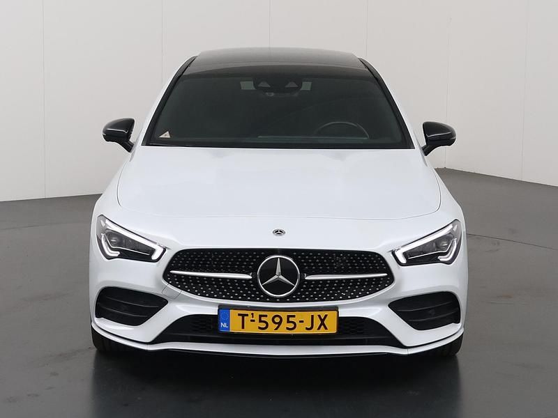 Occasion Mercedes CLA250 AMG line 218 PK (160 kW) 2023 Wit Sedan