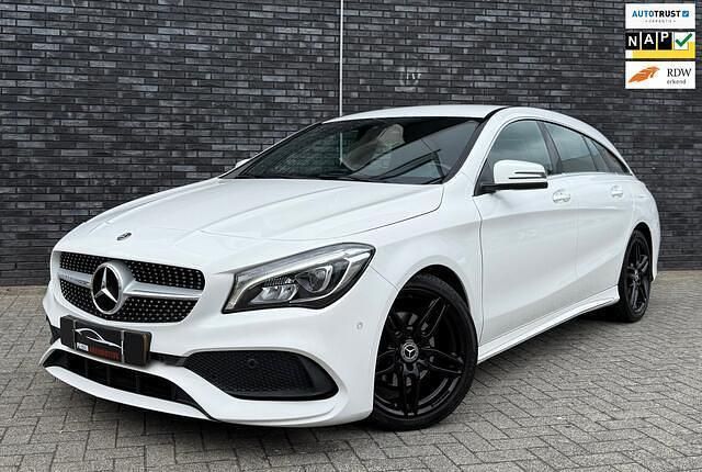 Wit Gebruikt 2018 Mercedes CLA200 Shooting Brake AMG Stationwagen | € 18.400 (Eerlijke prijs) - Afbeelding 1/4
