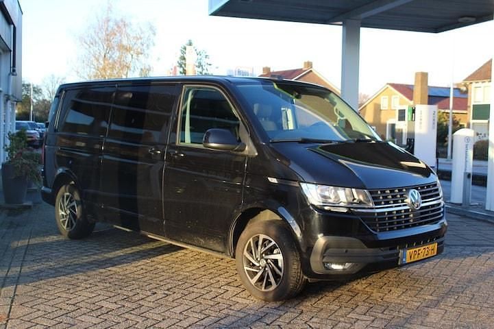 Occasion VW T6.1 2022 Zwart (metallic) Van