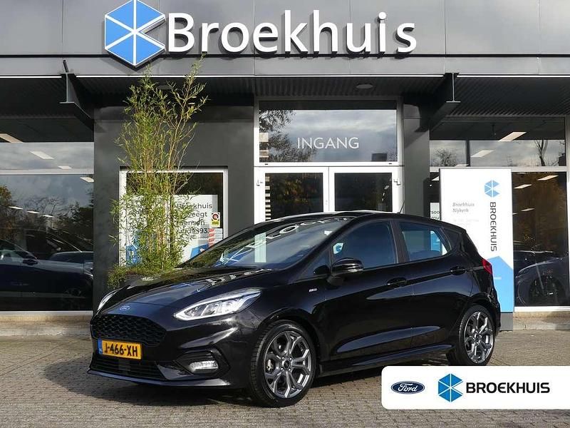 Zwart Gebruikt 2020 Ford Fiesta ST-Line Hatchback | € 12.900 (Eerlijke prijs) - Afbeelding 1/4