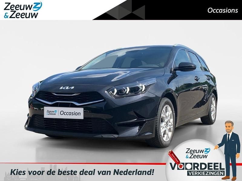 Black pearl m Gebruikt 2023 Kia Ceed Sportswagon Stationwagen | € 20.930 (Eerlijke prijs) - Afbeelding 1/4