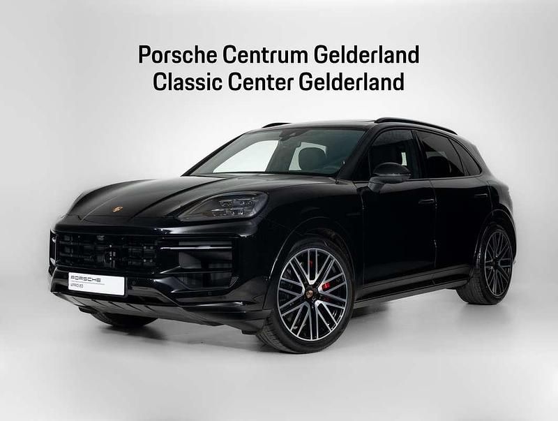 Zwart Occasion 2025 Porsche Cayenne S E-Hybrid SUV | € 154.900 - Afbeelding 1/4