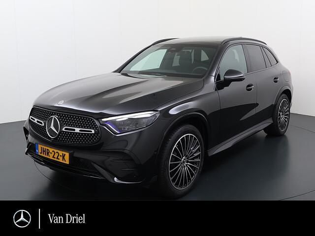 Zwart Gebruikt 2024 Mercedes GLC300 AMG line SUV | € 72.500 (Iets duurder) - Afbeelding 1/4