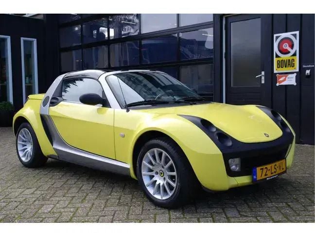 Grijs Occasion 2003 Smart Roadster Cabriolet | € 4.649 (Goede deal) - Afbeelding 1/4