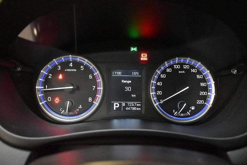 Blauw metallic Gebruikt 2019 Suzuki SX4 S-Cross SUV | € 19.940 (Eerlijke prijs) - Afbeelding 1/4