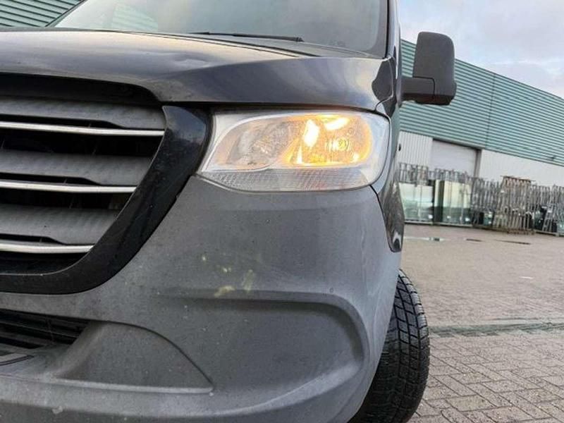 Occasion Mercedes Sprinter 143 PK (105 kW) 2019 Zwart Van